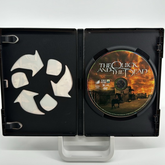 The Quick And The Dead. Leonardo DiCaprio.Russell Crowe.Sharon Stone - Picture 4 of 4